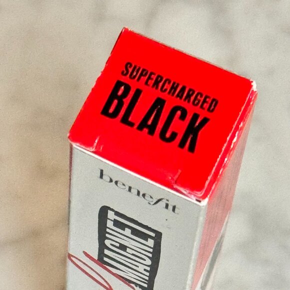 Benefit Cosmetics They're Real! Magnet Extreme Lengthening Mascara | Black | NEW - Picture 2 of 6